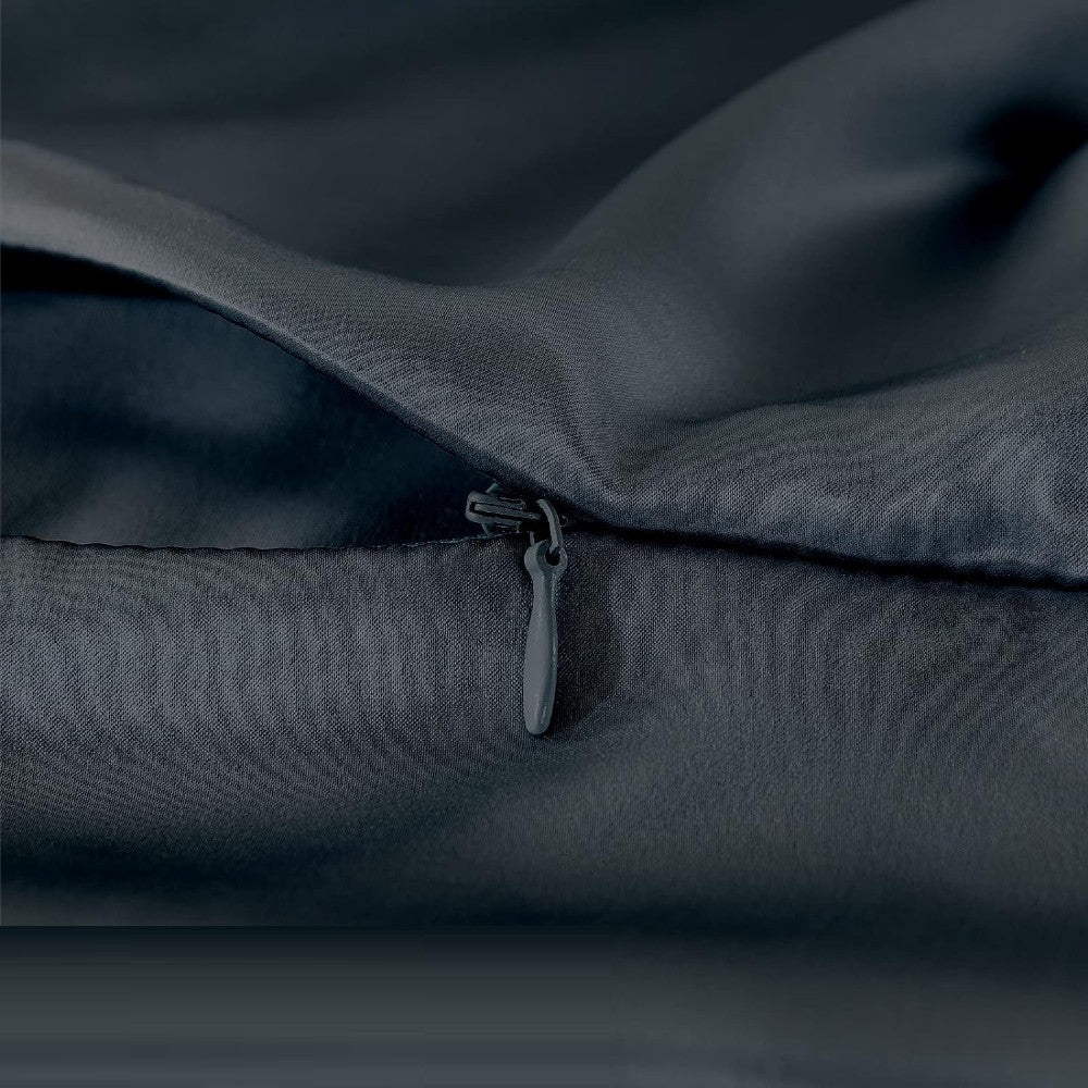 100% Mulberry Silk Pillowcase for Hair and Skin Soft Smooth Natural Silk Cover with Zipper Closure
